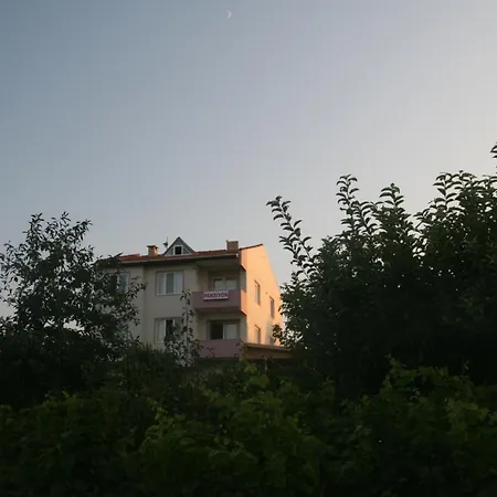 Hotel Bahceli