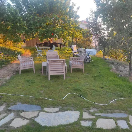 Bahceli Hotel