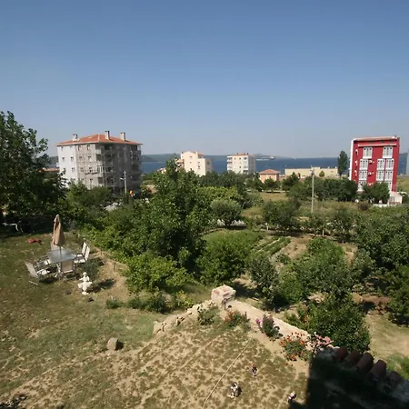 Bahceli *